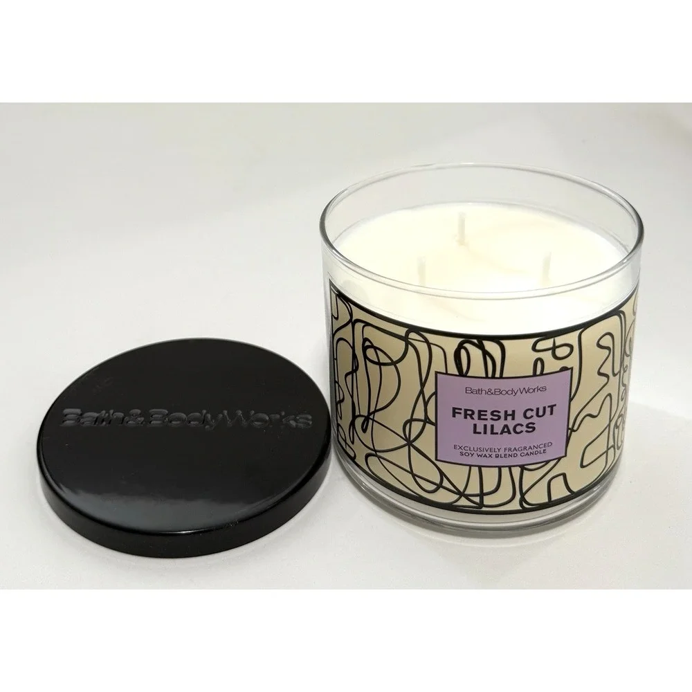 Bath & Body Works 3 Wick Scented Candle Fresh Cut Lilacs